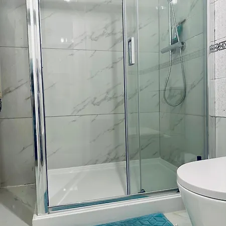 Entire 1 Bedroom Flat At Kensington Gardens Close To Hyde Park, Paddington St Londra Esterno foto
