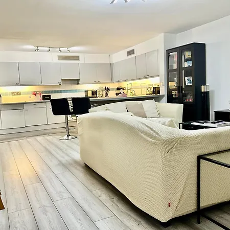 Entire 1 Bedroom Flat At Kensington Gardens Close To Hyde Park, Paddington St Londra Esterno foto
